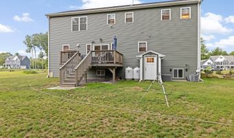 8 Big River Rd, Coventry, RI 02816