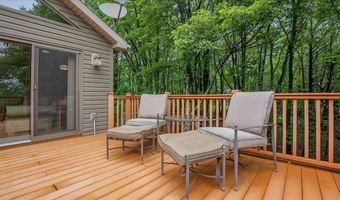 361 Birch Dr, Blakeslee, PA 18610