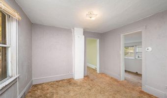 391 Duke St, St. Paul, MN 55102
