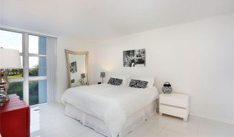 10275 Collins Ave 335, Bal Harbour, FL 33154