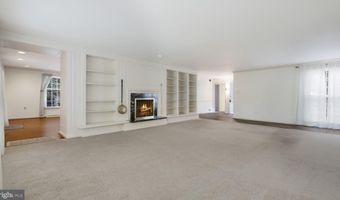 1810 HEMLOCK Cir, Abington, PA 19001