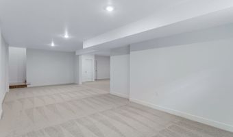 1922 Chaffee Crest Dr, Berthoud, CO 80513