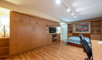 8313 STILL SPRING Ct, Bethesda, MD 20817