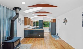 1023 MICHIGAN Ave, Bandon, OR 97411