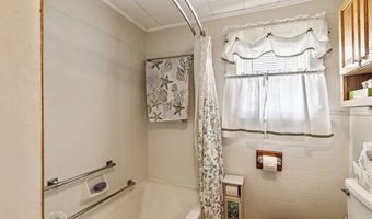 423 E Alburgh Rd, Alburgh, VT 05440