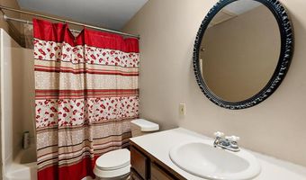 11424 Prairie Ave, Allendale, MI 49401