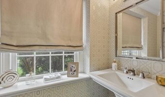 209 E WELSH Rd, Ambler, PA 19002