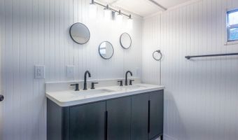 951 Aa Hwy, Alton, MO 65606