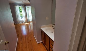 5901 SAINT GILES Way, Alexandria, VA 22315