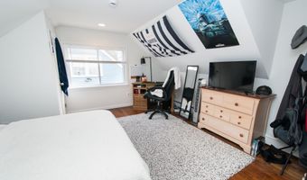 435 Ruth St, Bridgeport, CT 06606
