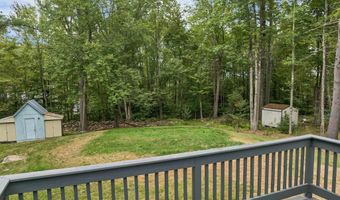 21 Davis Dr, Barnstead, NH 03225