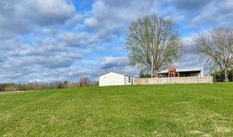 7631 Gray Rd, Alma, IL 62807