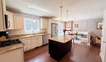 747 Allen Hill Rd, Brooklyn, CT 06234