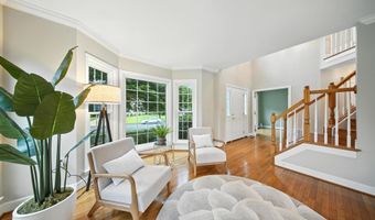 20977 FOWLERS MILL Cir, Ashburn, VA 20147