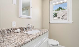 75 Autumn St, Cranston, RI 02910