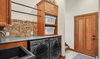 505 N Pasque Flower Trl, Brandon, SD 57005