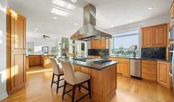 6990 SE EOLA HILLS Rd, Amity, OR 97101