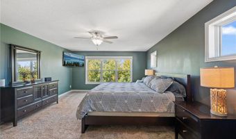6877 Lasalle Cir NE, Albertville, MN 55301