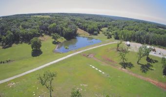 112 E Dade 22, Arcola, MO 65603
