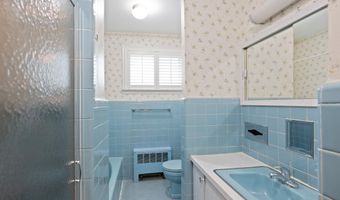 70 W 32ND St 1F, Bayonne, NJ 07002