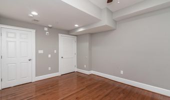 108 W SARATOGA St 5, Baltimore, MD 21201