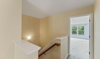 56 Tucker St 56, Danbury, CT 06810