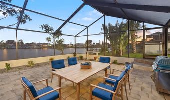 728 SPANISH MAIN Dr, Apollo Beach, FL 33572