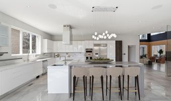 6600 RESERVES HILL Ct, Annandale, VA 22003