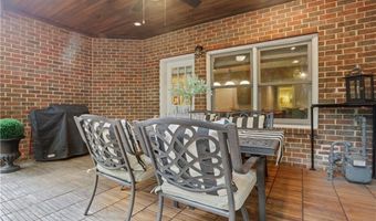 2555 Milford Ln, Alpharetta, GA 30009