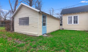 203 5th St, Abbeville, LA 70510