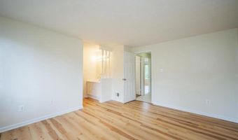 2025 N GLEBE Rd, Arlington, VA 22207