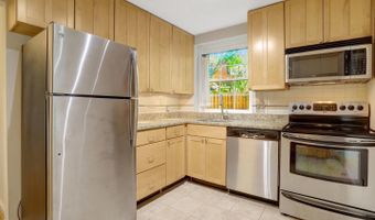 4810 29TH St S #A2, Arlington, VA 22206