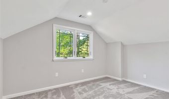 100 Little Ridge Rd, Berkeley Lake, GA 30096