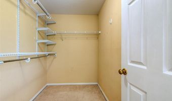 1708 Whispering Creek Dr A, Ballwin, MO 63021