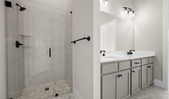 221 Lantern Ridge Dr, Aledo, TX 76008