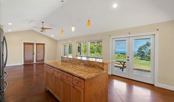 57 Awalau Rd B, Haiku, HI 96708
