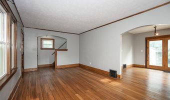 888 Harrison Ave, Akron, OH 44314