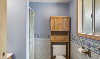 1115 NE Burnside Ave, Bend, OR 97701