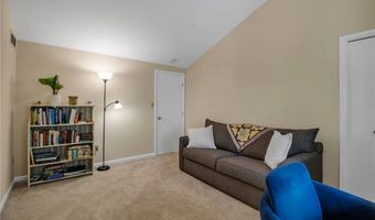 88 Breezewood Cmn, Amherst, NY 14051