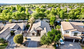854 E AQUARIUS Pl, Chandler, AZ 85249
