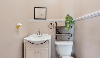 145 Washington St, Barre, VT 05641