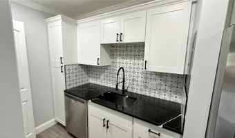 285 WYMORE Rd 105, Altamonte Springs, FL 32714