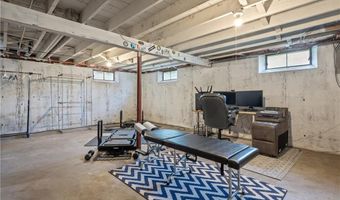 18 Oak Hill Ave, North Smithfield, RI 02896