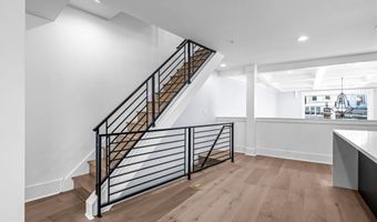 308 FOUNTAIN St, Philadelphia, PA 19128