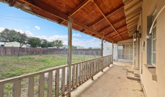 2303 W Mosley Loop, Alpine, TX 79830