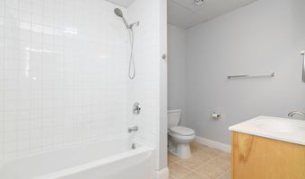 390 Charles St APT 216, Bridgeport, CT 06606