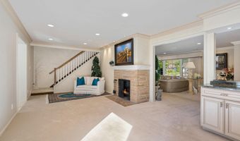 301 22nd St NW, Austin, MN 55912