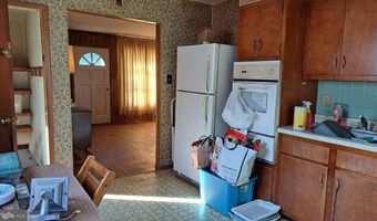 1214 HALL Ave, Abington, PA 19001