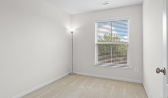43381 RICKENBACKER Sq, Ashburn, VA 20147