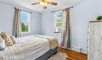 7 Jill Ct, East Providence, RI 02915